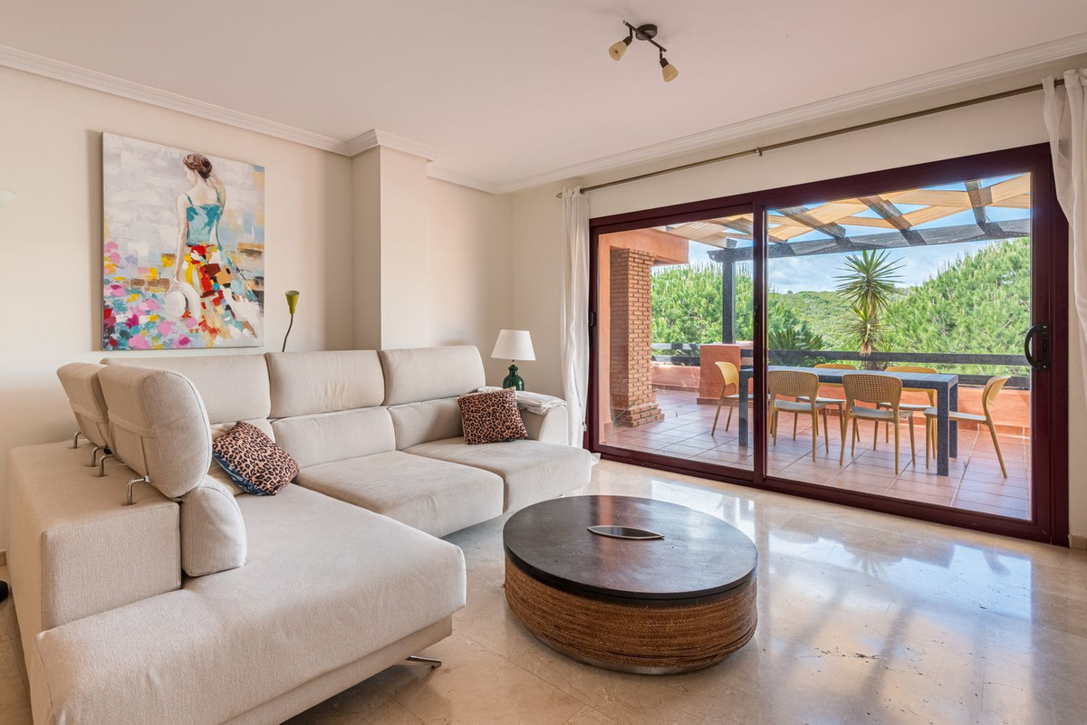 3 Bed Apartment for sale in Casares Costa Del Sol, Málaga, Spain