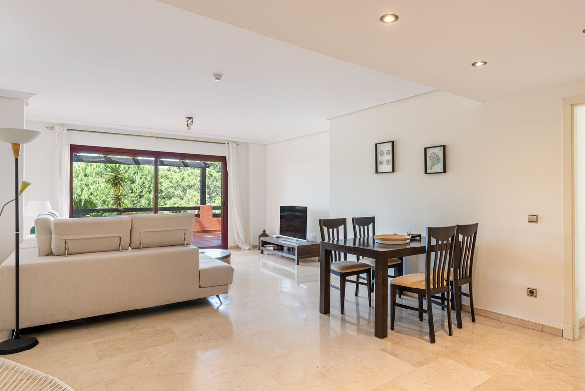 3 Bed Apartment for sale in Casares Costa Del Sol, Málaga, Spain