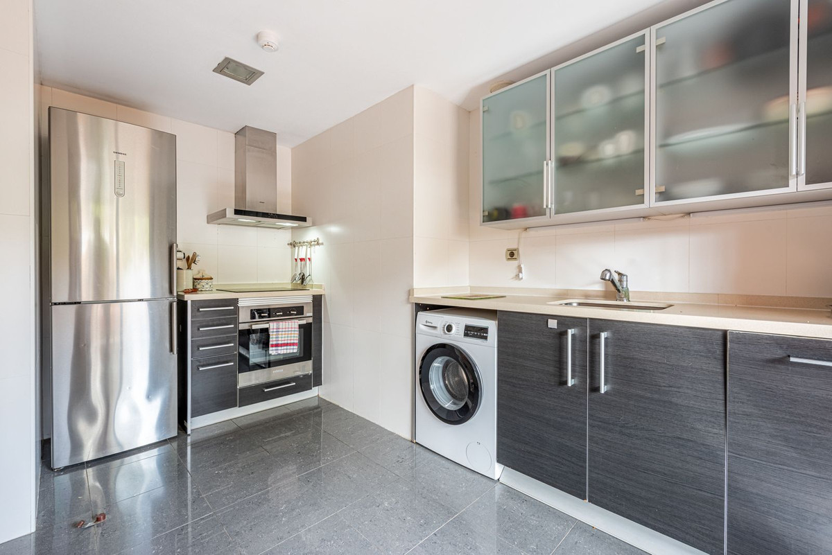 3 Bed Apartment for sale in Casares Costa Del Sol, Málaga, Spain