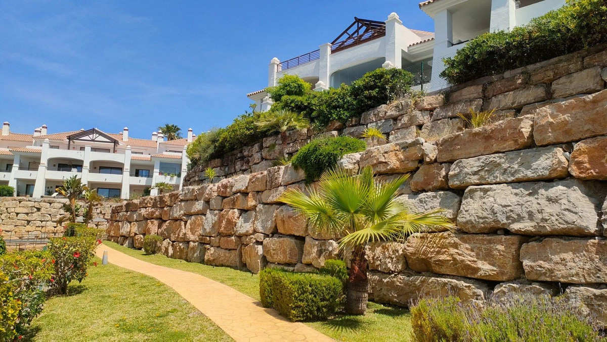 2 Bed Apartment for sale in Casares Playa Costa Del Sol, Málaga, Spain