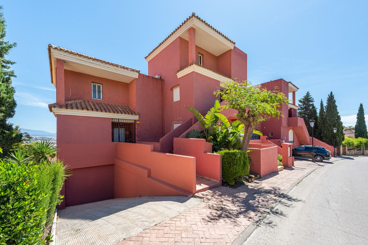 Se vende Apartamento Planta Media de 2 dormitorios en Costa Del Sol, Málaga, España