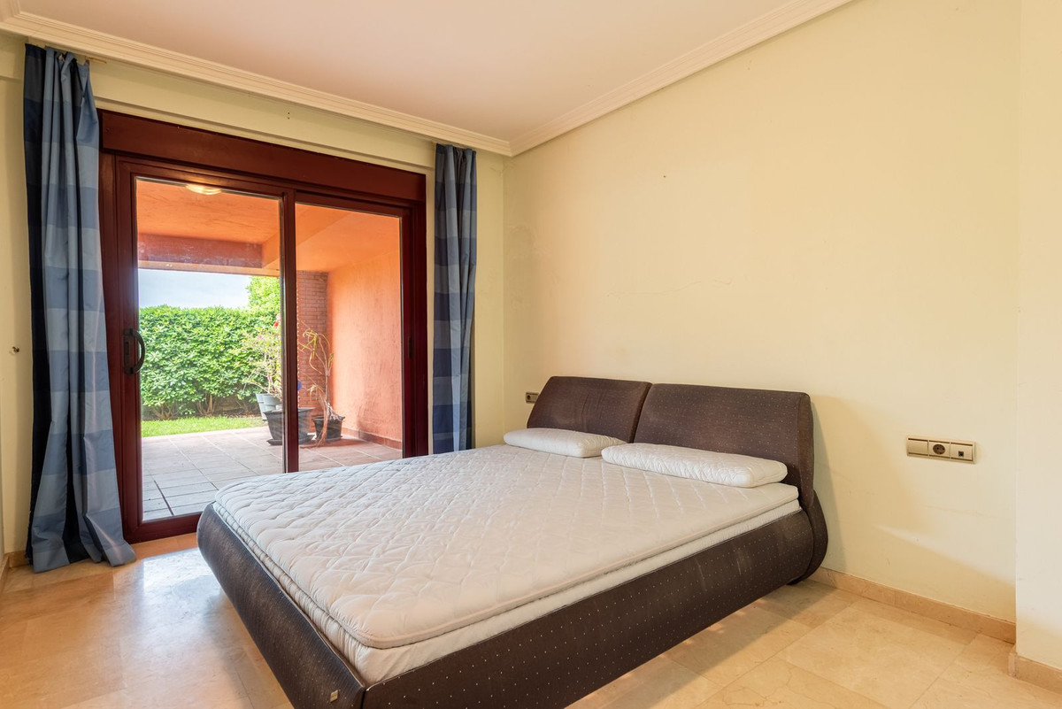 Se vende Apartamento Planta Baja de 2 dormitorios en Costa Del Sol, Málaga, España
