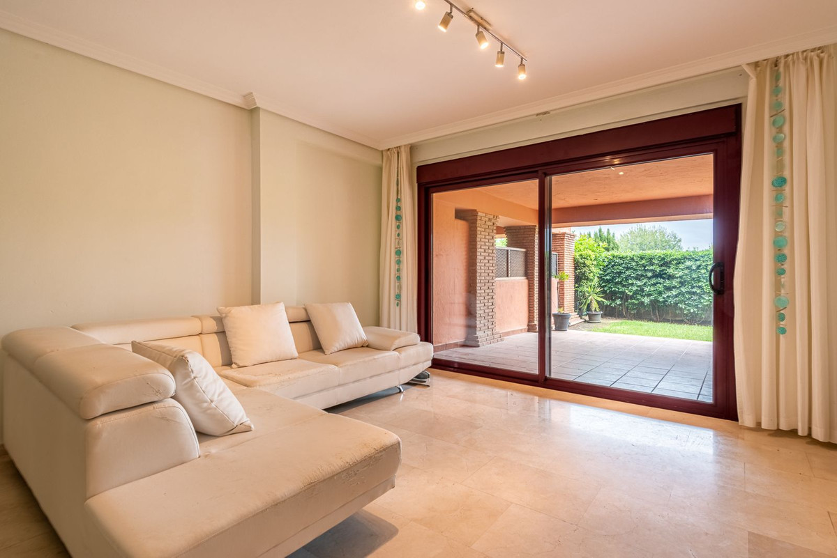 Se vende Apartamento Planta Baja de 2 dormitorios en Costa Del Sol, Málaga, España