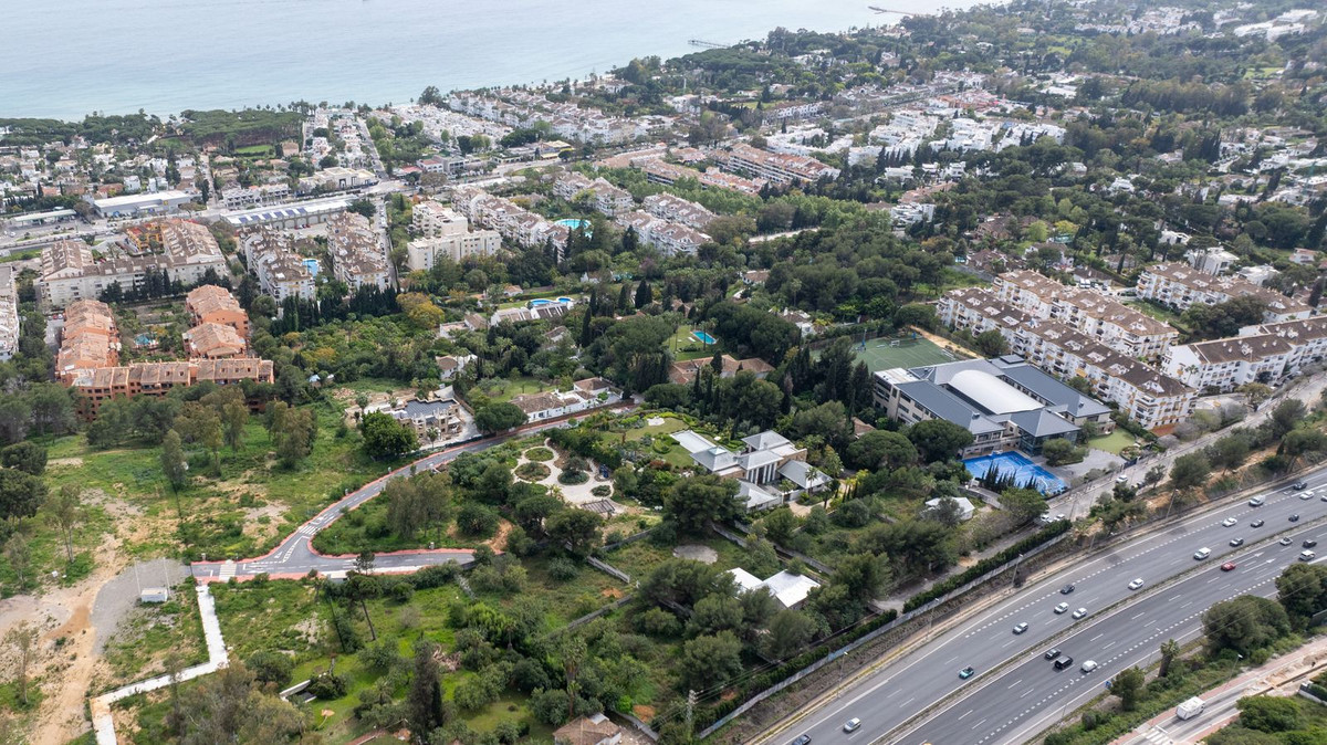 Se vende Terreno Urbano  en Costa Del Sol, Málaga, España