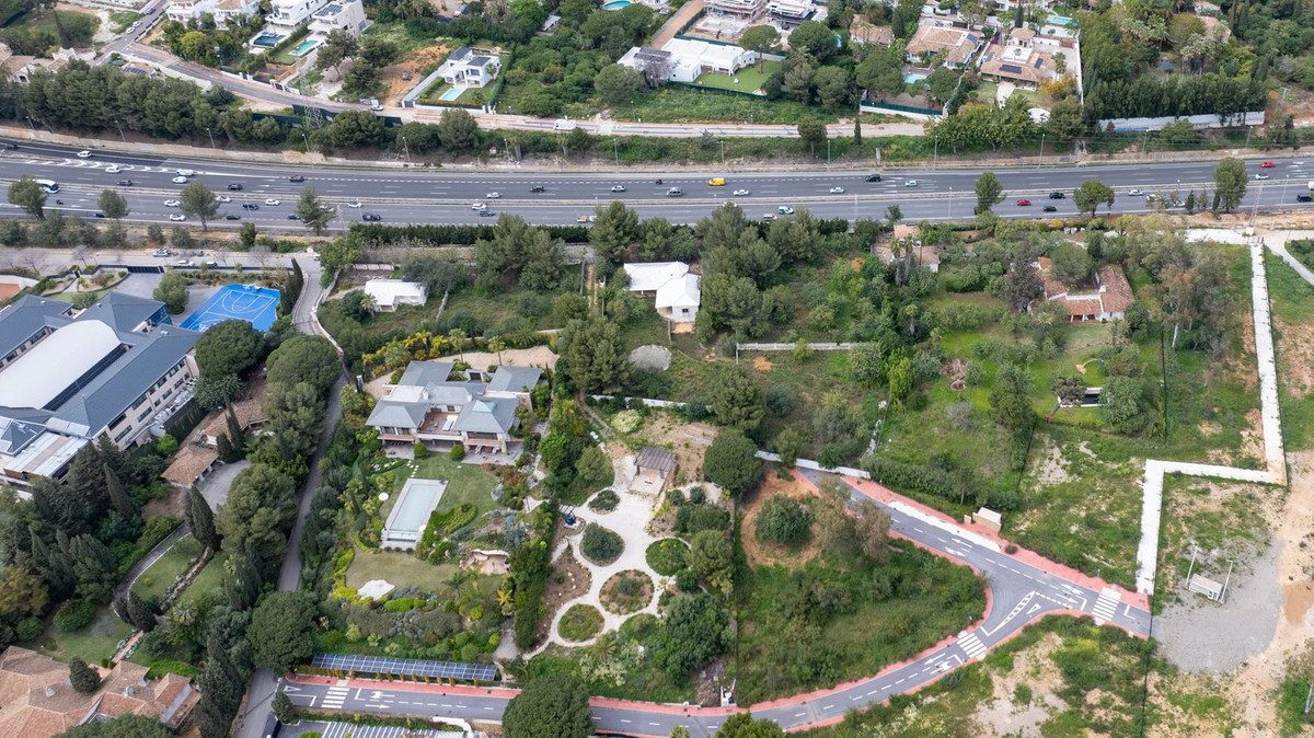 Se vende Terreno Urbano  en Costa Del Sol, Málaga, España