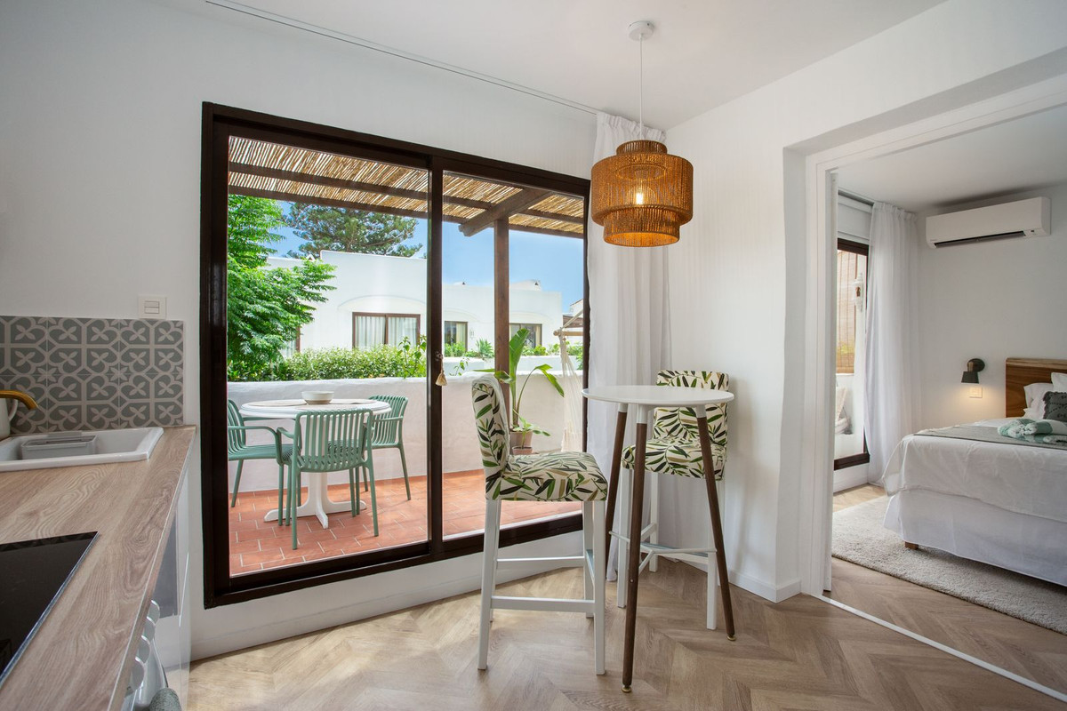 Se vende Apartamento en Planta Última de 1 dormitorios en Costa Del Sol, Málaga, España