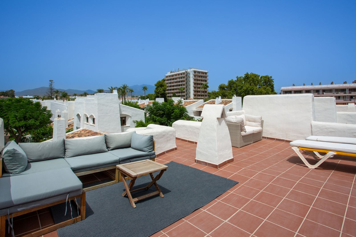 Se vende Apartamento en Planta Última de 1 dormitorios en Costa Del Sol, Málaga, España