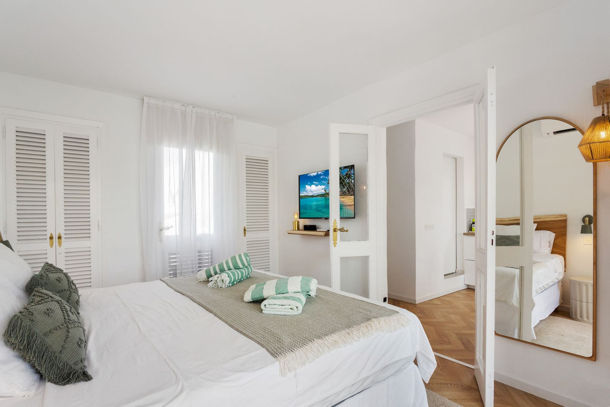 Se vende Apartamento en Planta Última de 1 dormitorios en Costa Del Sol, Málaga, España