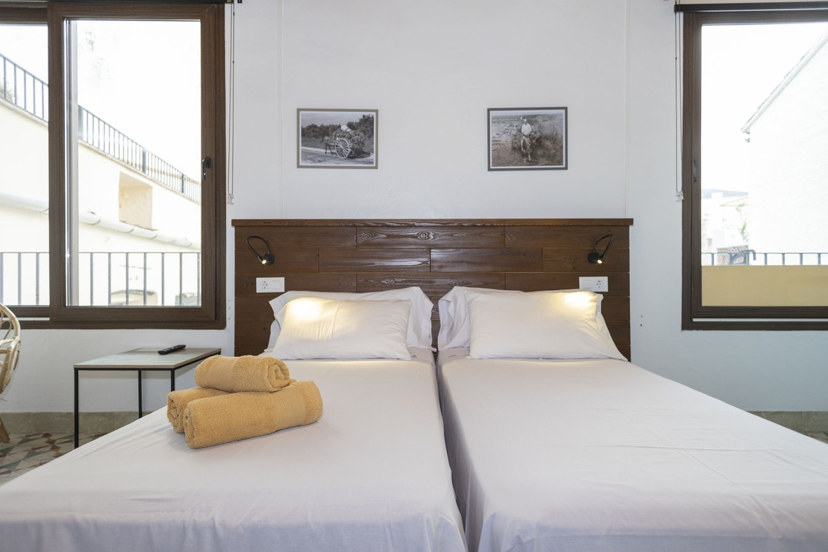 Se vende Adosada de 7 dormitorios en Costa Blanca, Alicante, España