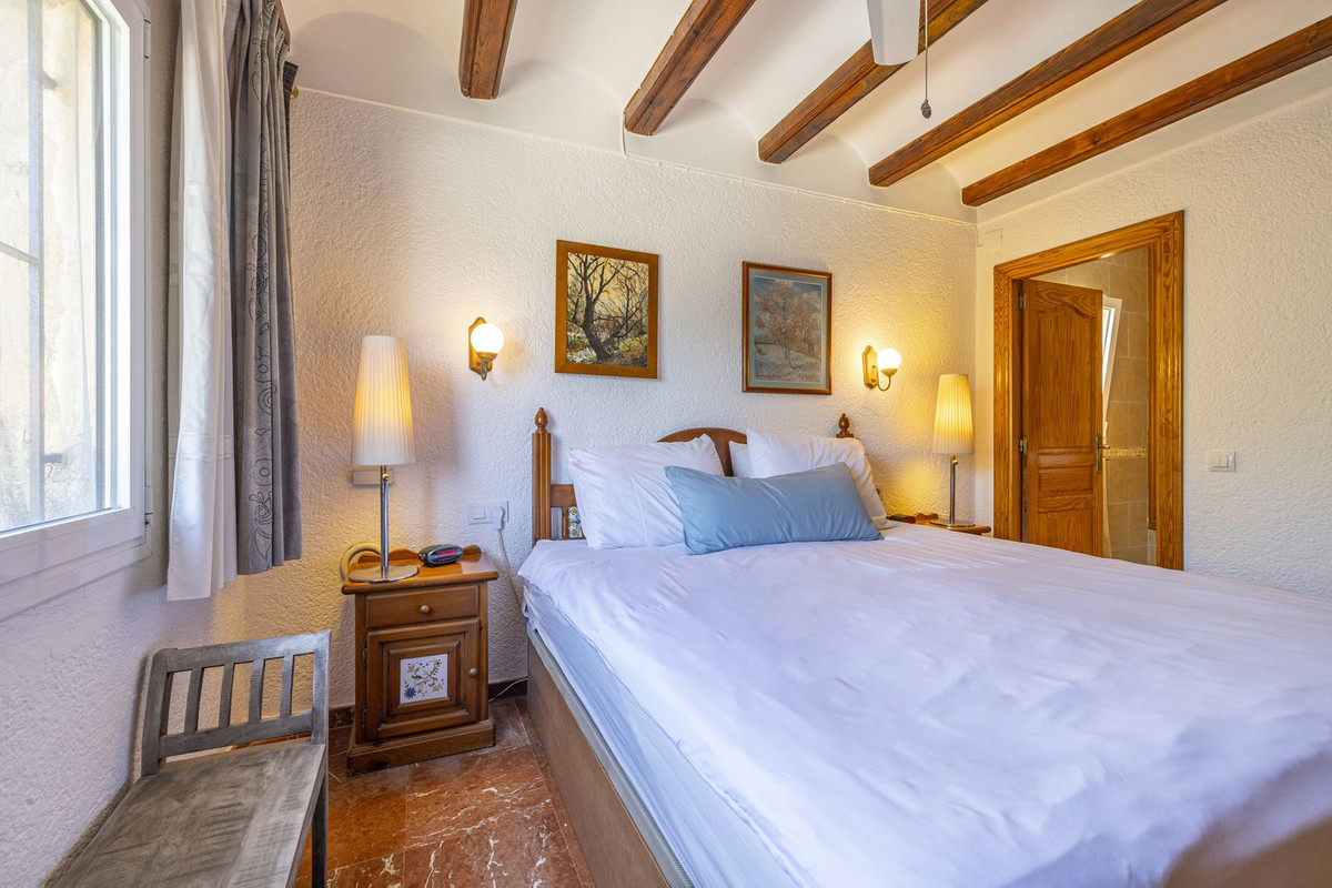 6 Bed Townhouse for sale in Javea Costa Blanca, Alicante, Spain