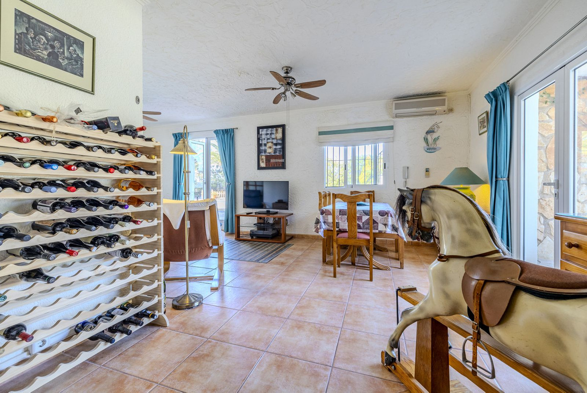 6 Bed Townhouse for sale in Javea Costa Blanca, Alicante, Spain
