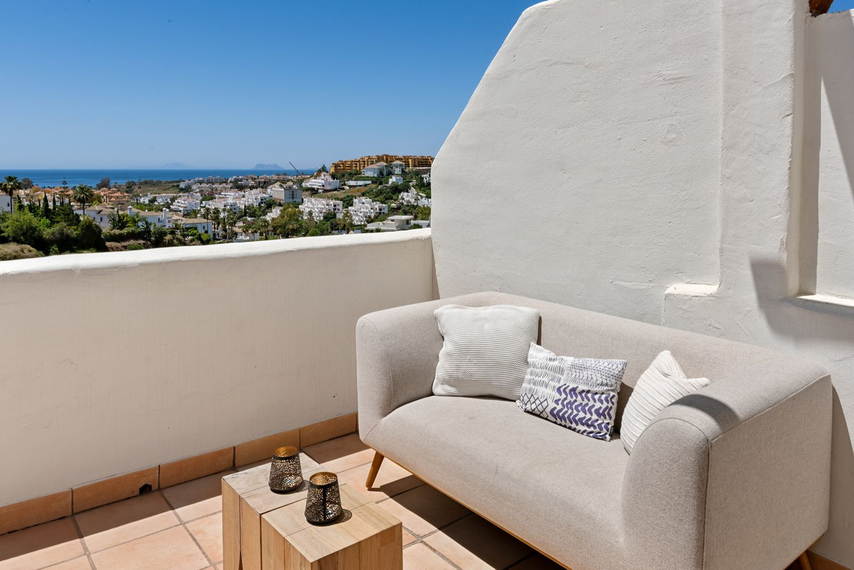 3 Bed Townhouse for sale in Estepona Costa Del Sol, Málaga, Spain