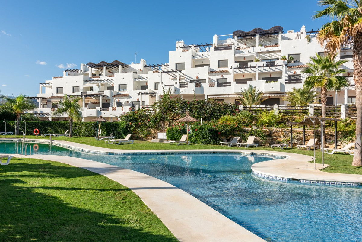 3 Bed Townhouse for sale in Estepona Costa Del Sol, Málaga, Spain