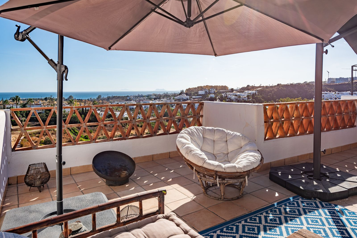 3 Bed Townhouse for sale in Estepona Costa Del Sol, Málaga, Spain