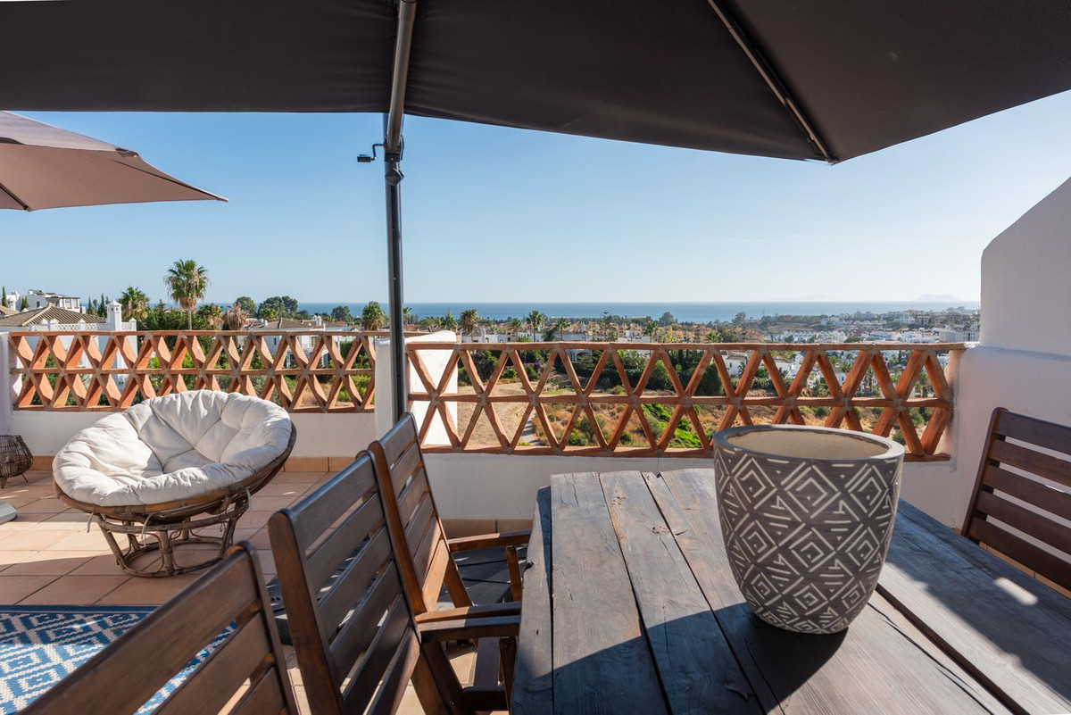 3 Bed Townhouse for sale in Estepona Costa Del Sol, Málaga, Spain