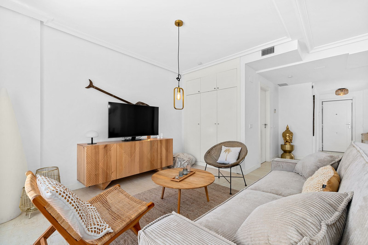 3 Bed Townhouse for sale in Estepona Costa Del Sol, Málaga, Spain