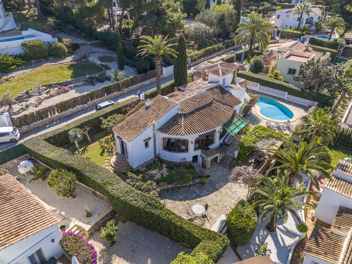 Se vende Villa - Chalet de 4 dormitorios en Costa Blanca, Alicante, España
