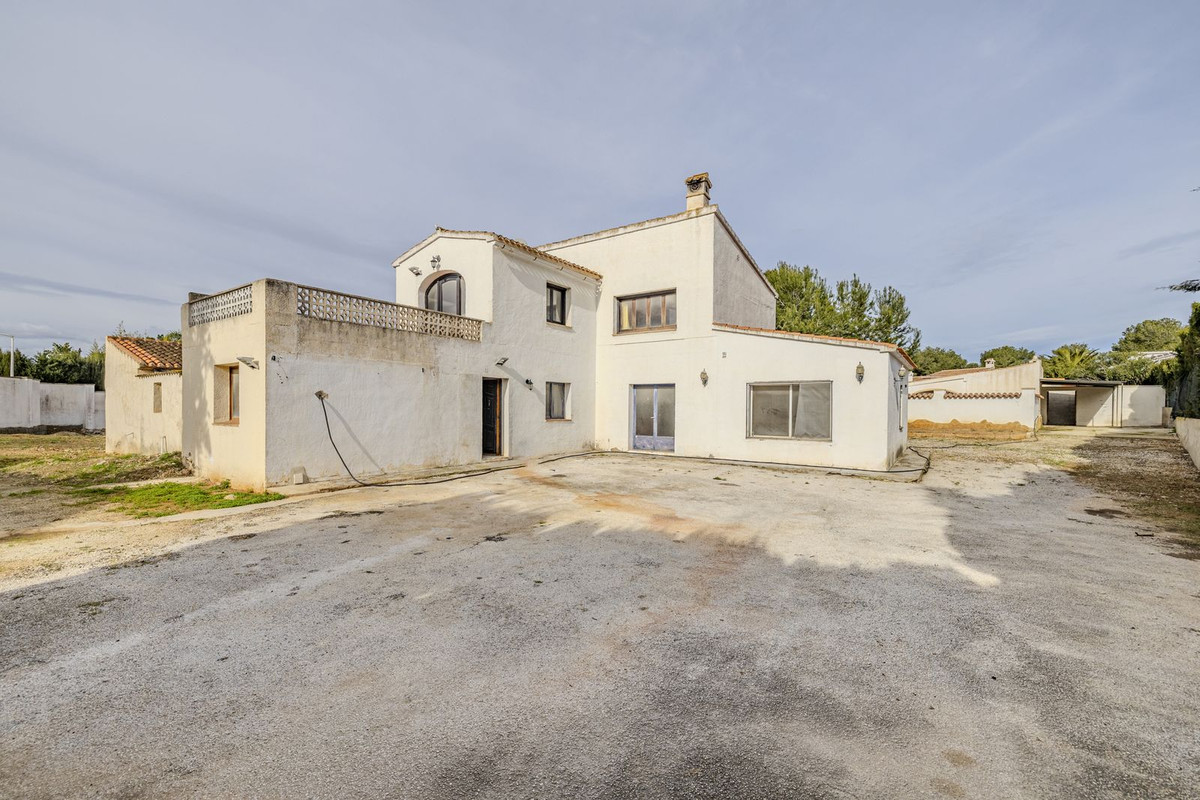 Se vende Villa - Chalet de 3 dormitorios en Costa Blanca, Alicante, España