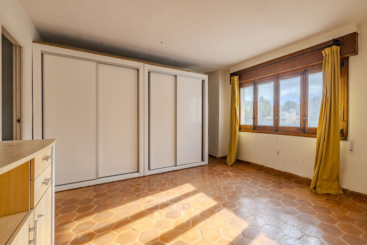 Se vende Villa - Chalet de 3 dormitorios en Costa Blanca, Alicante, España