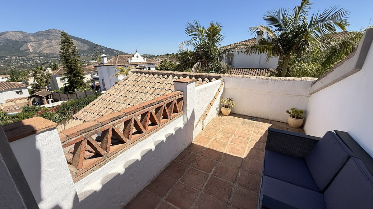 Se vende Villa - Chalet de 3 dormitorios en Costa Del Sol, Málaga, España