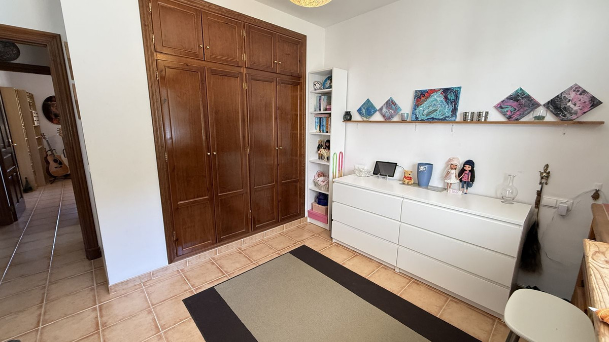 Se vende Villa - Chalet de 3 dormitorios en Costa Del Sol, Málaga, España