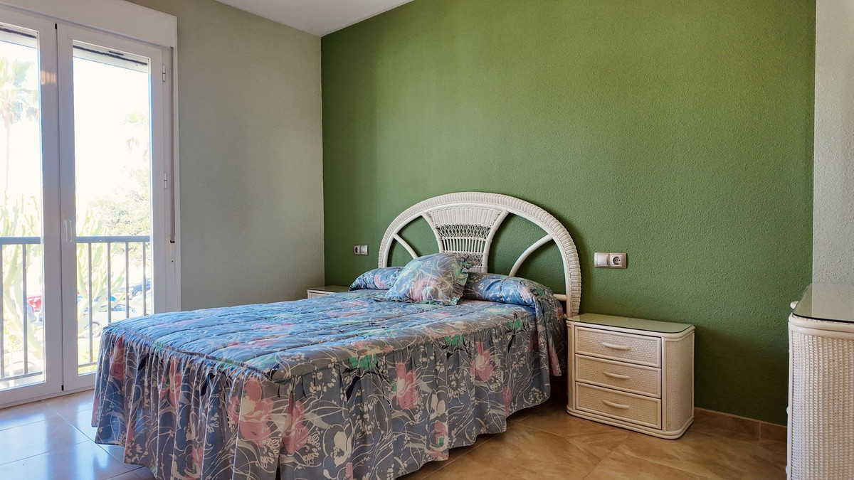 5 Bed Townhouse for sale in Torremolinos Costa Del Sol, Málaga, Spain