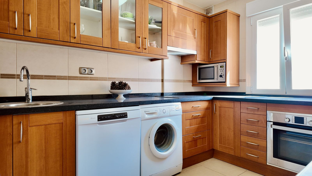 5 Bed Townhouse for sale in Torremolinos Costa Del Sol, Málaga, Spain