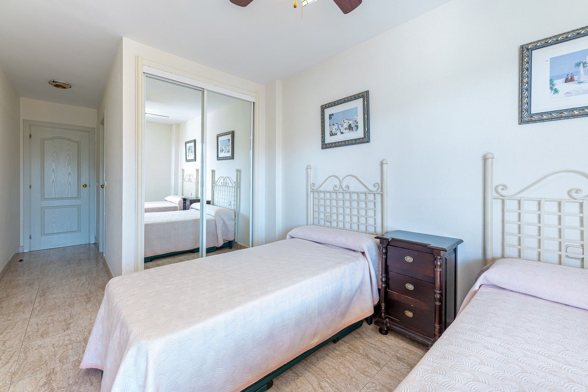 2 Bed Apartment for sale in Benalmadena Costa Costa Del Sol, Málaga, Spain