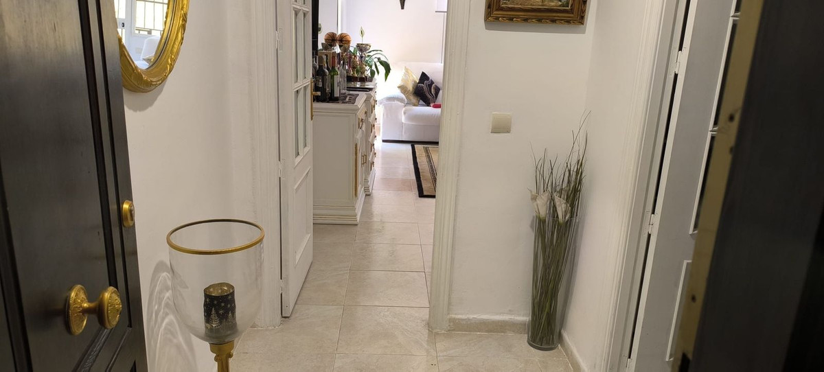3 Bed Apartment for sale in Marbella Costa Del Sol, Málaga, Spain