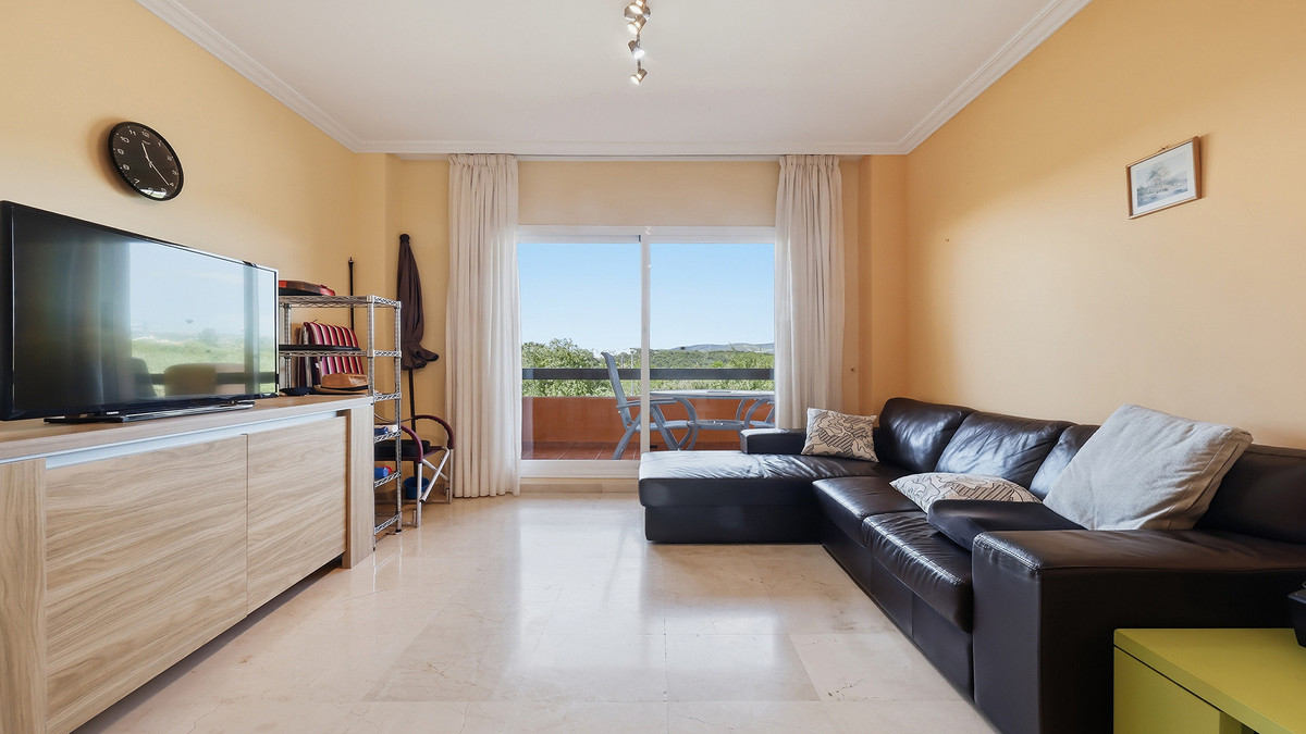 Se vende Apartamento Planta Media de 2 dormitorios en Costa Del Sol, Málaga, España