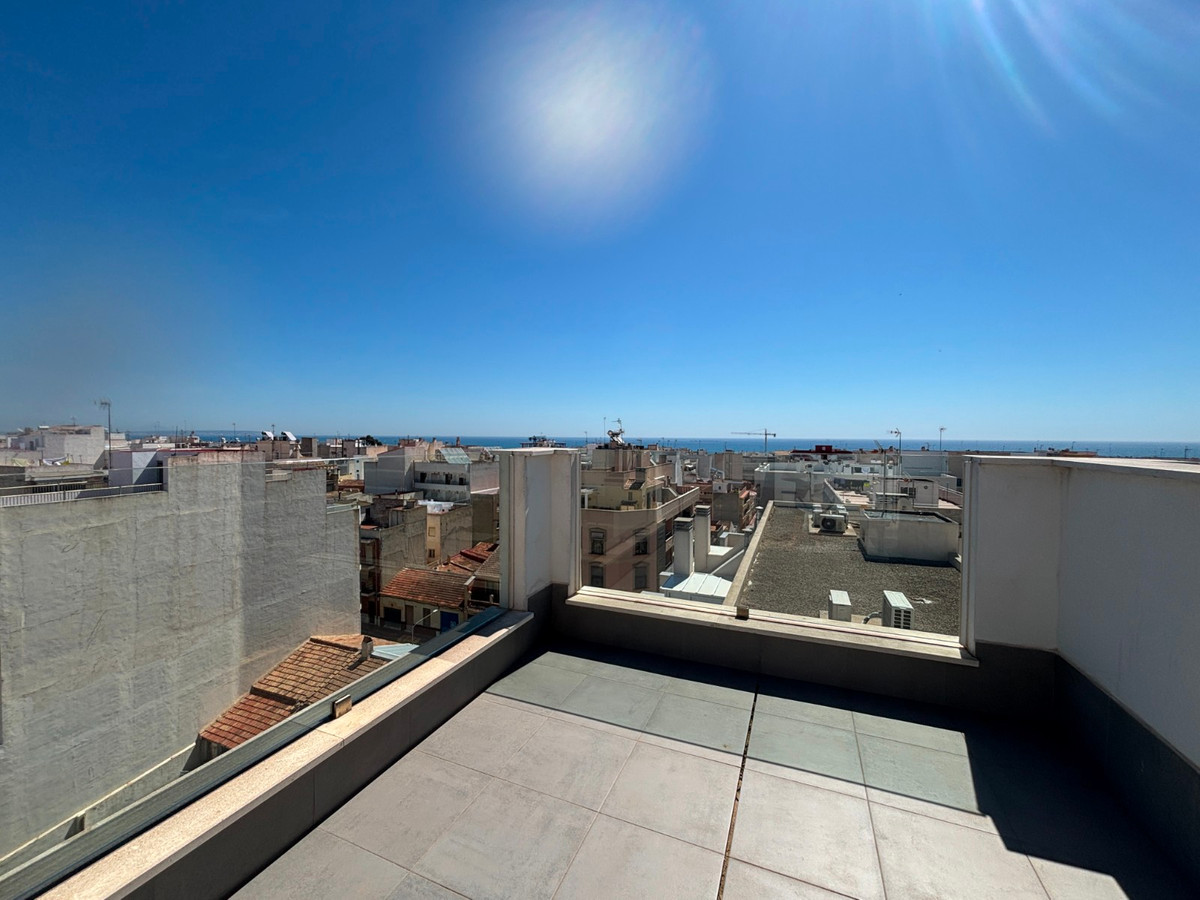Se vende Ático de 2 dormitorios en Costa Blanca, Alicante, España