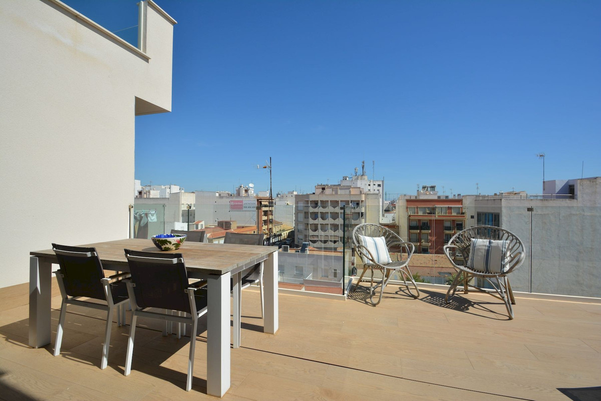 Se vende Ático de 2 dormitorios en Costa Blanca, Alicante, España