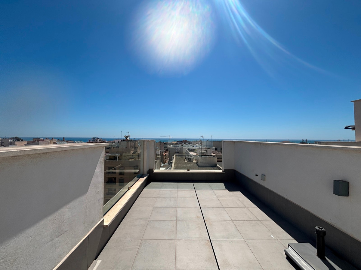 Se vende Ático de 2 dormitorios en Costa Blanca, Alicante, España