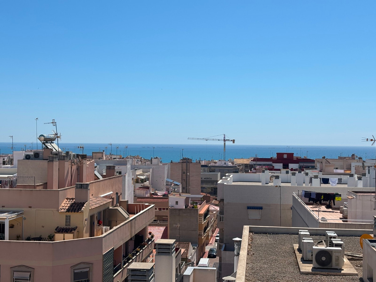 Se vende Ático de 2 dormitorios en Costa Blanca, Alicante, España