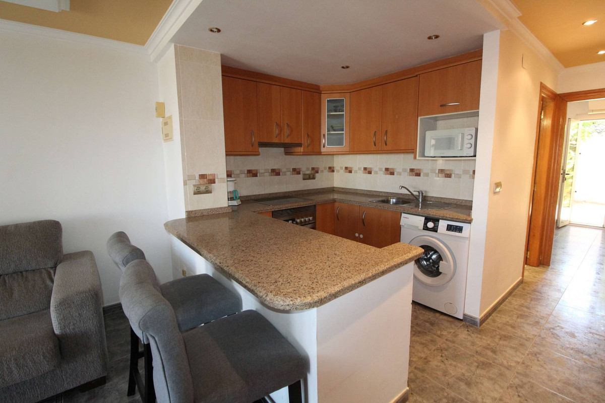 Se vende Adosada de 2 dormitorios en Costa Blanca, Alicante, España