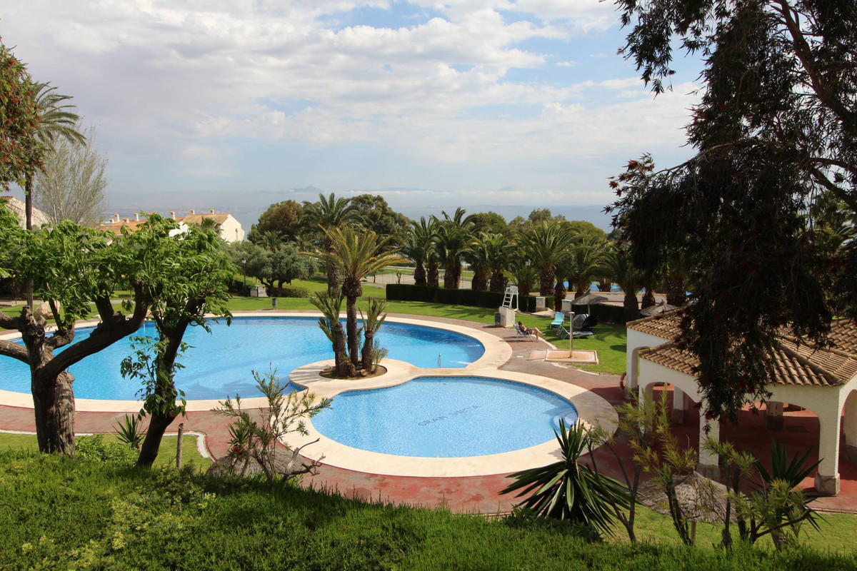 Se vende Adosada de 2 dormitorios en Costa Blanca, Alicante, España