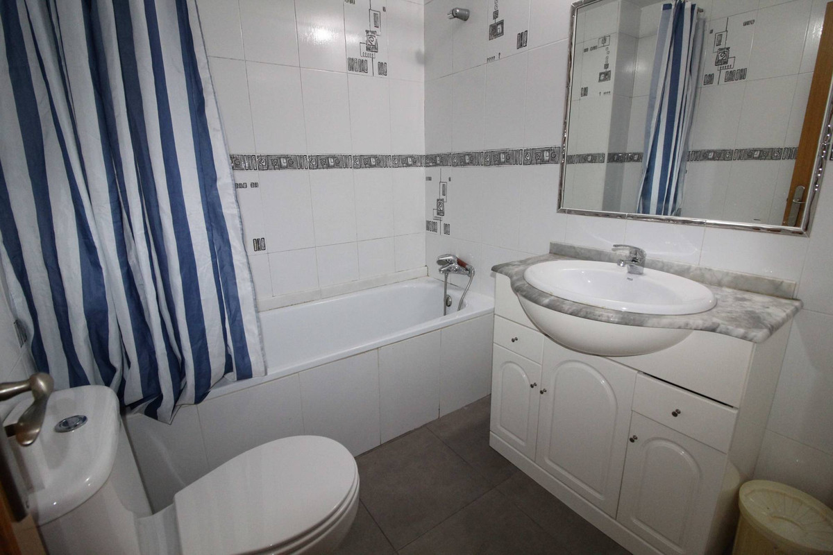 Se vende Adosada de 2 dormitorios en Costa Blanca, Alicante, España