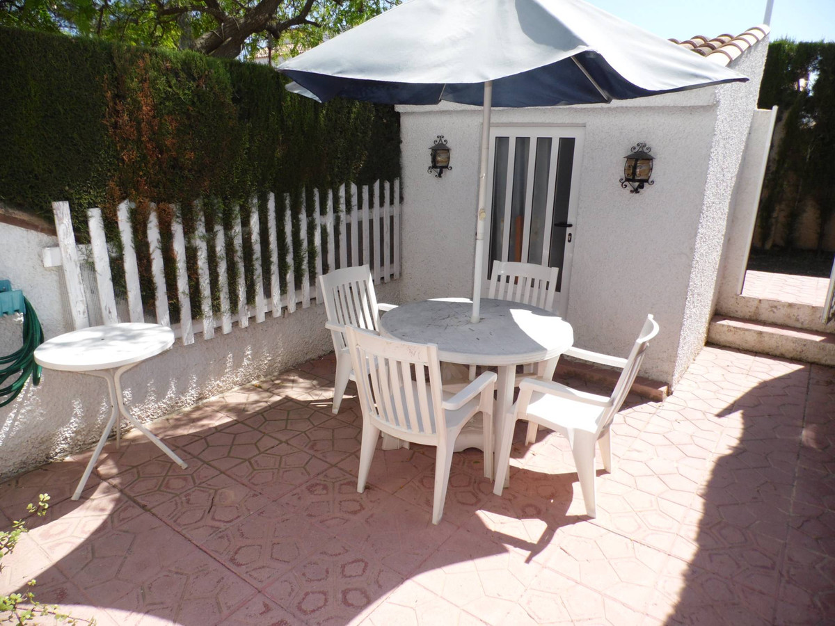 Se vende Adosada de 2 dormitorios en Costa Blanca, Alicante, España