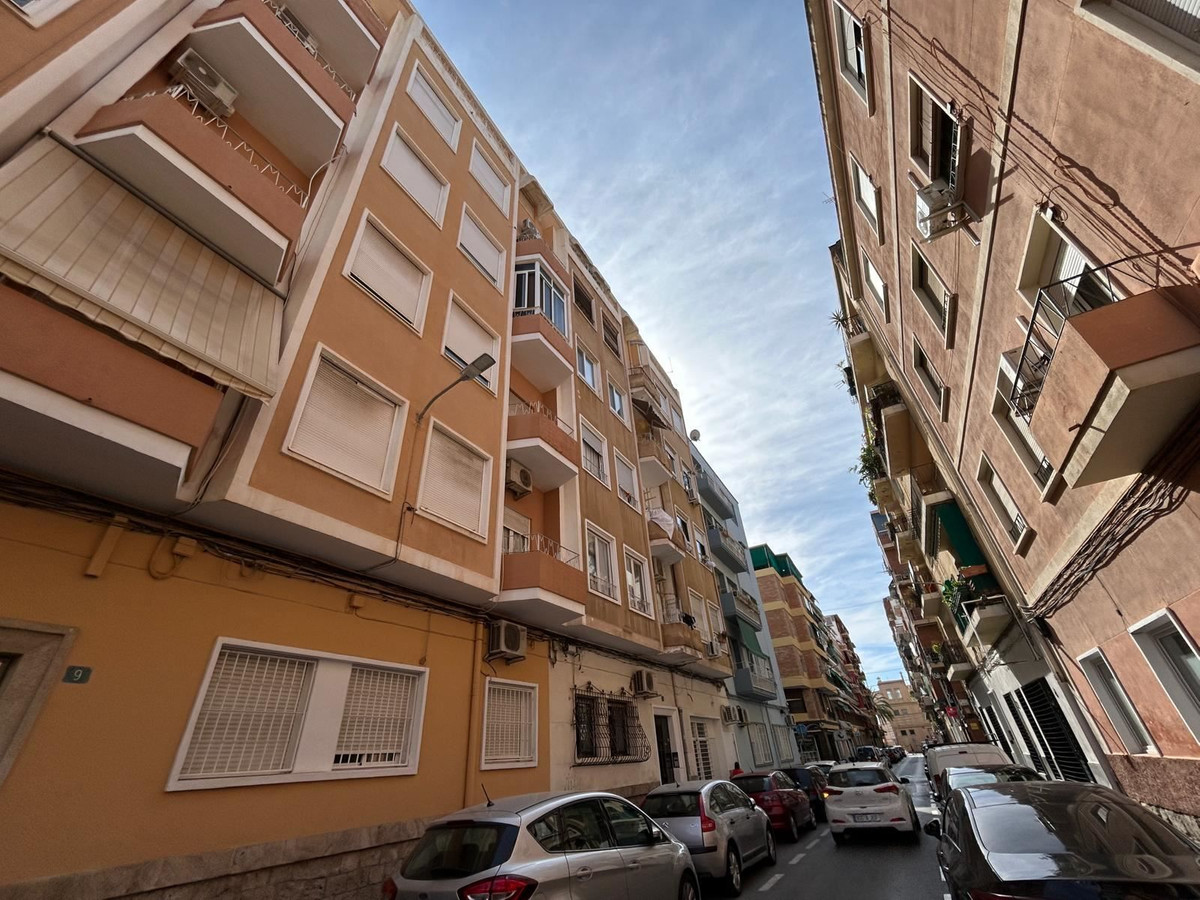 3 Bed Apartment for sale in Alicante City Costa Blanca, Alicante, Spain