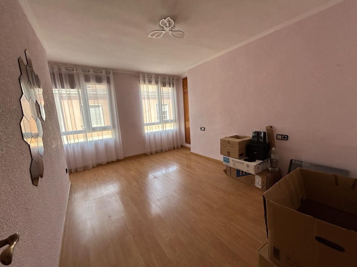 3 Bed Apartment for sale in Alicante City Costa Blanca, Alicante, Spain