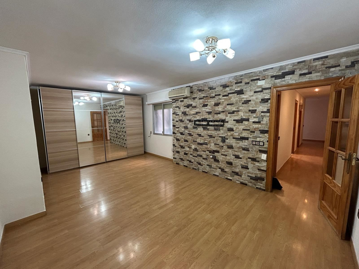 3 Bed Apartment for sale in Alicante City Costa Blanca, Alicante, Spain