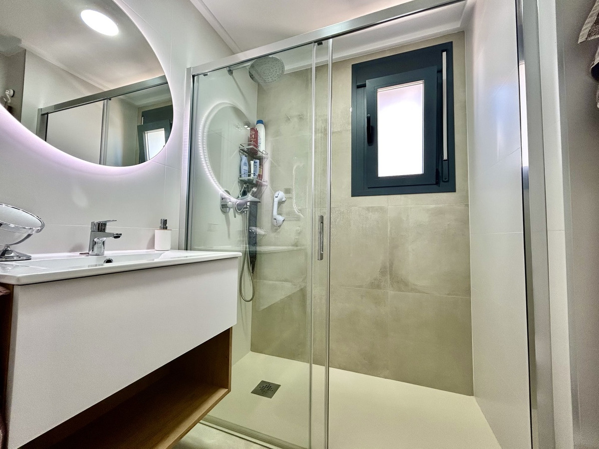 2 Bed Apartment for sale in Pilar De La Horadada Costa Blanca, Alicante, Spain