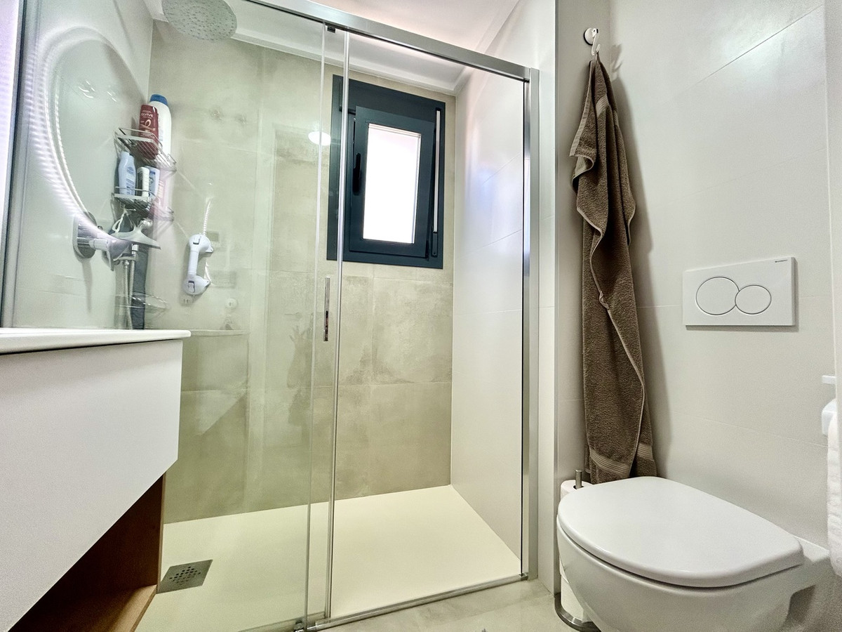 2 Bed Apartment for sale in Pilar De La Horadada Costa Blanca, Alicante, Spain
