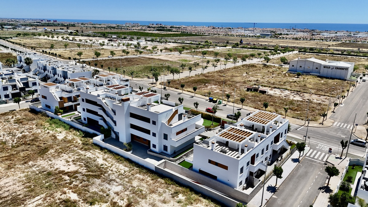 2 Bed Apartment for sale in Pilar De La Horadada Costa Blanca, Alicante, Spain