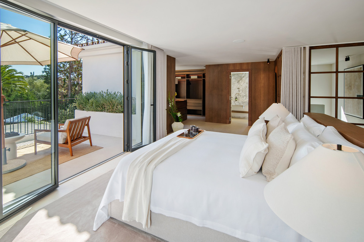 Se vende Villa - Chalet de 4 dormitorios en Costa Del Sol, Málaga, España