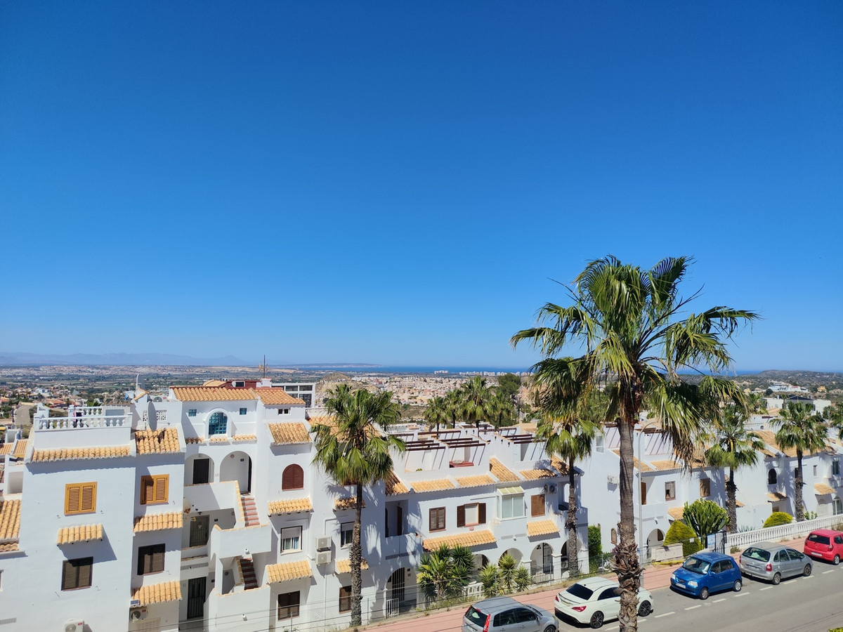 2 Bed Townhouse for sale in Dona Pepa Costa Blanca, Alicante, Spain