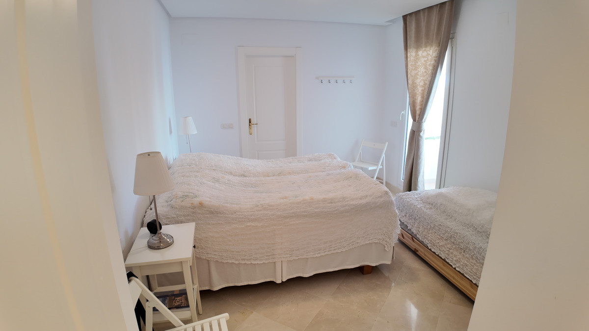 2 Bed Apartment for sale in Nueva Andalucía Costa Del Sol, Málaga, Spain