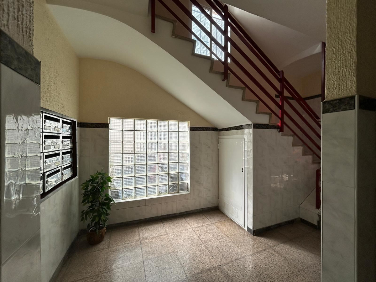 Se vende Apartamento Planta Media de 3 dormitorios en Costa Blanca, Alicante, España
