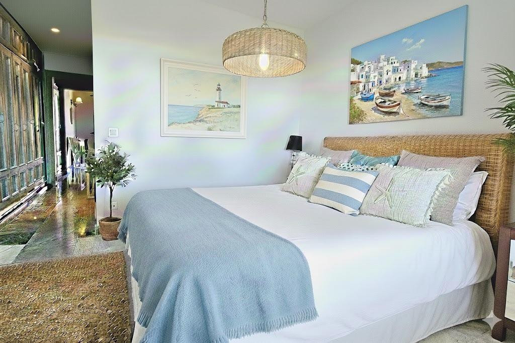 2 Bed Apartment for sale in Selwo Costa Del Sol, Málaga, Spain