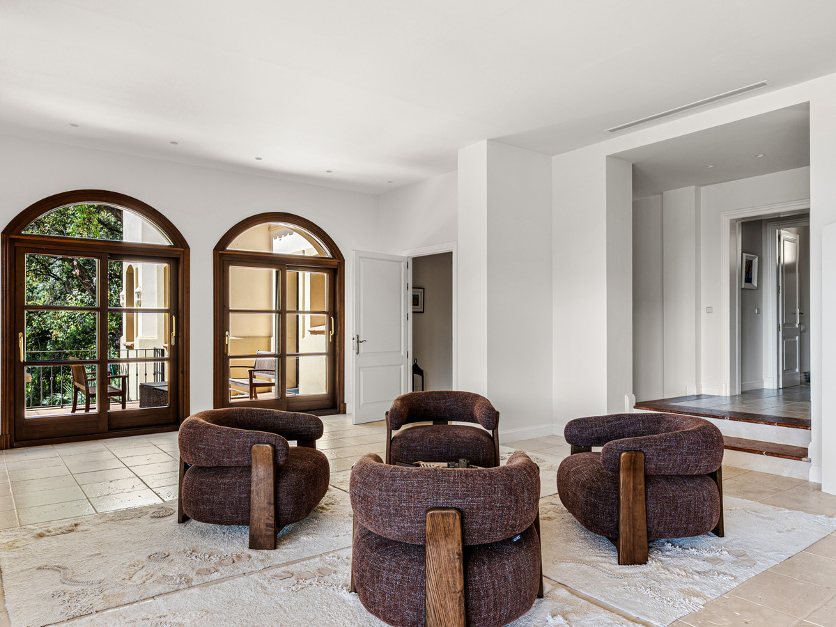 Se vende Villa - Chalet de 5 dormitorios en Costa Del Sol, Málaga, España